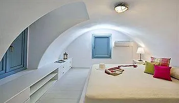 Aura Marina Santorini 3* Akrotírion